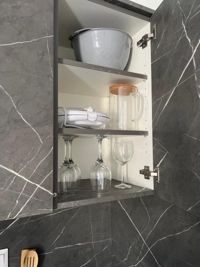 Hobiti Apartman - Bilbo Cerna v Posumavi Bagian luar foto