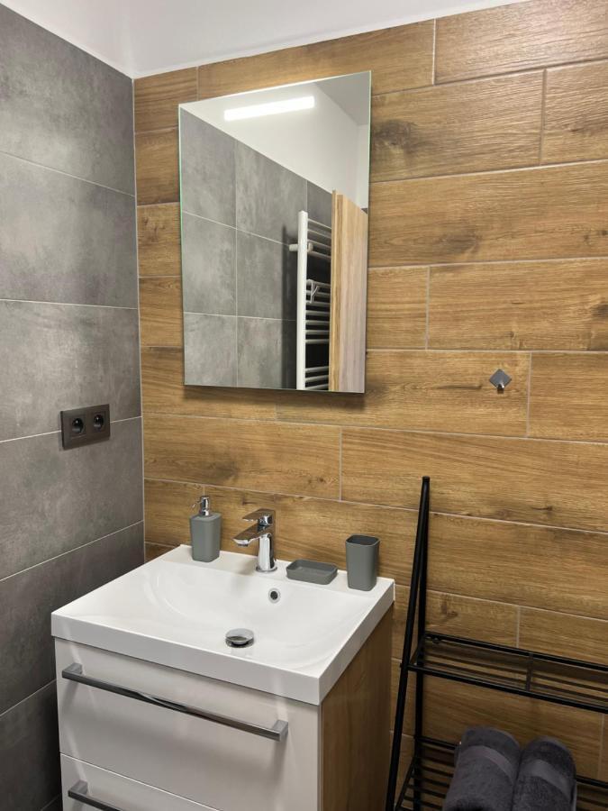 Hobiti Apartman - Bilbo Cerna v Posumavi Bagian luar foto